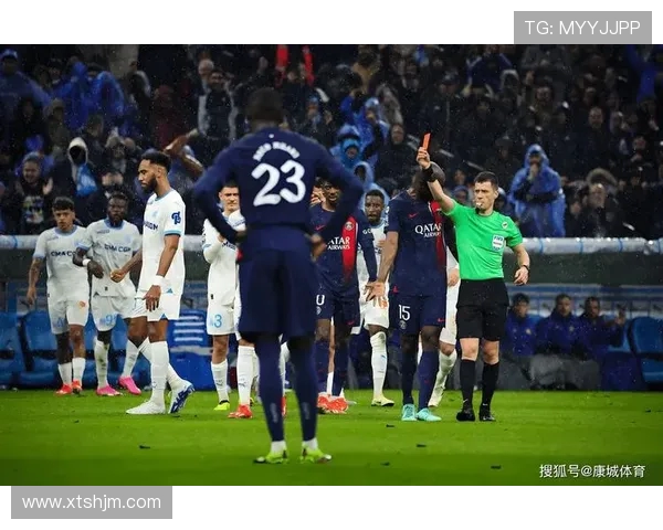 1415赛季巴萨与巴黎巅峰对决回顾精彩瞬间与战术分析