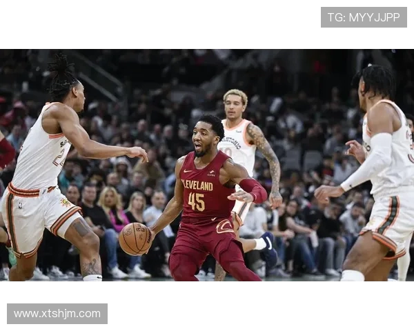 3月13日骑士对阵马刺精彩赛事回顾与分析