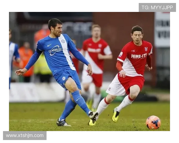 巴恩斯利与流浪者的激烈对决揭示足球战术与团队精神的完美结合 巴恩斯利与流浪者的激烈对决揭示足球战术与团队精神的完美结合