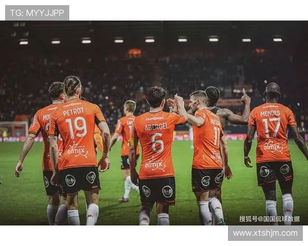 特鲁瓦与瓦朗谢激战正酣谁将赢得法甲赛季的关键三分