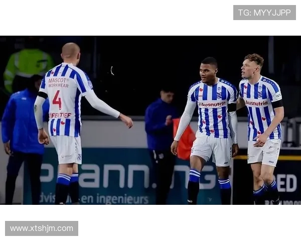 福图纳迎战海伦芬争夺联赛关键三分激战即将上演 福图纳迎战海伦芬争夺联赛关键三分激战即将上演