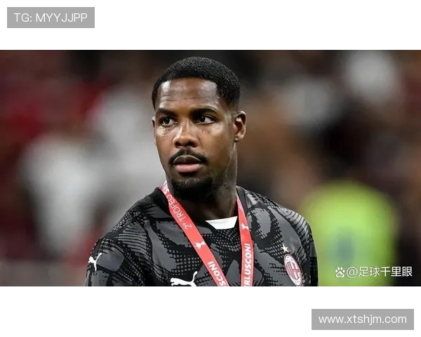 迈尼昂的崛起与挑战:他如何改变足球守门员的角色与未来发展 迈尼昂的崛起与挑战:他如何改变足球守门员的角色与未来发展