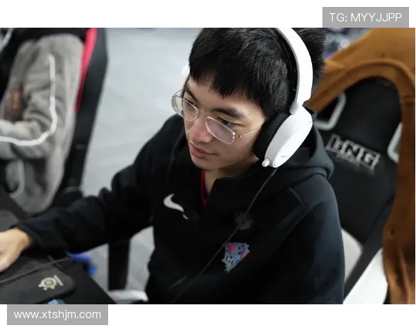 CSGO传奇重生LNG战队逆袭之路的全景纪实与深度剖析